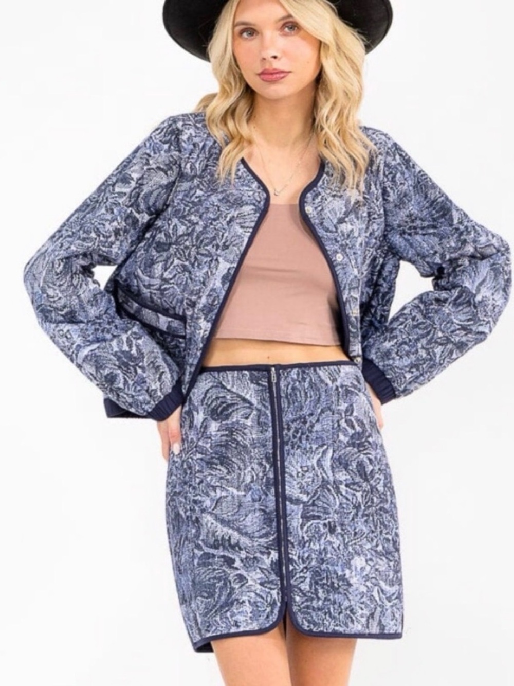Strut and Bolt Navy Floral Mini Skirt, M, NWT